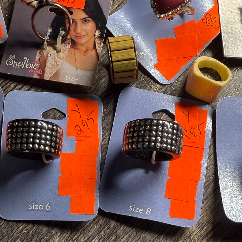 Ring Bundle 24 Stylish Rings - Picture 3 of 11